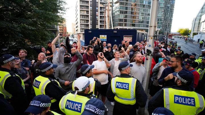 Arrests made as protests take place outside asylum hotels across UK