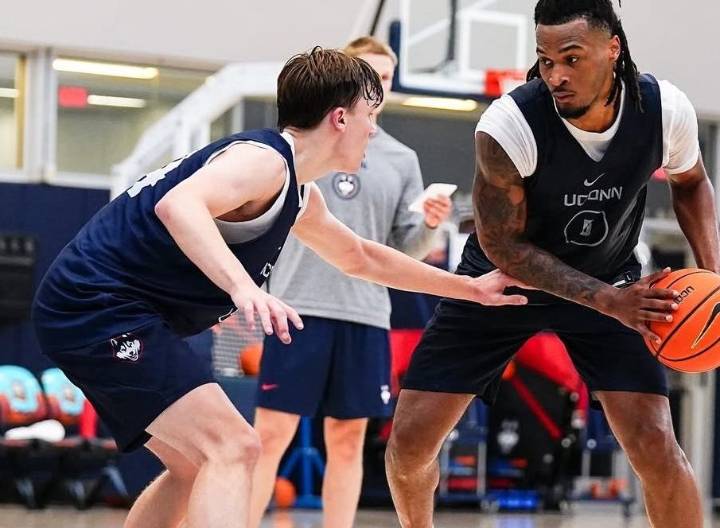 Set up to succeed, Braylon Mullins is positioned to be UConn's next great freshman