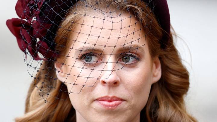 Disappointment for Princess Beatrice as HELLO! readers give verdict on name