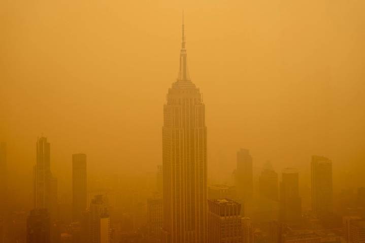 New York Demands Canada Act As Toxic Smoke Chokes State