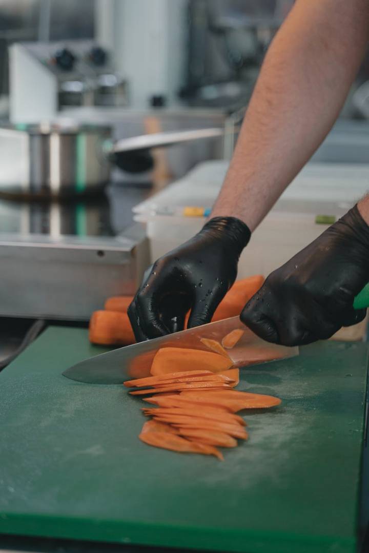 Curso Bilingüe: Introducción al Mundo de la Cocina y la Panadería