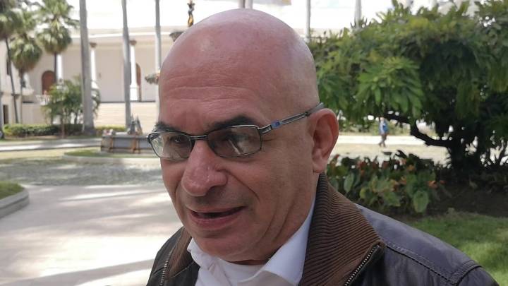 España se coleó en la lista del PSUV a la Asamblea Nacional