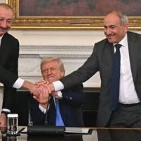 Russia cautious on Armenia-Azerbaijan deal, Iran reject border corridor