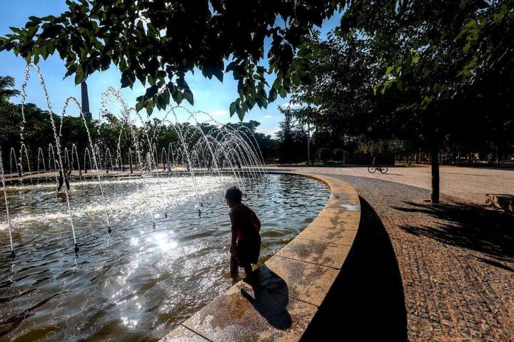 Calor, lluvias y tormentas ponen de nuevo en alerta a España
