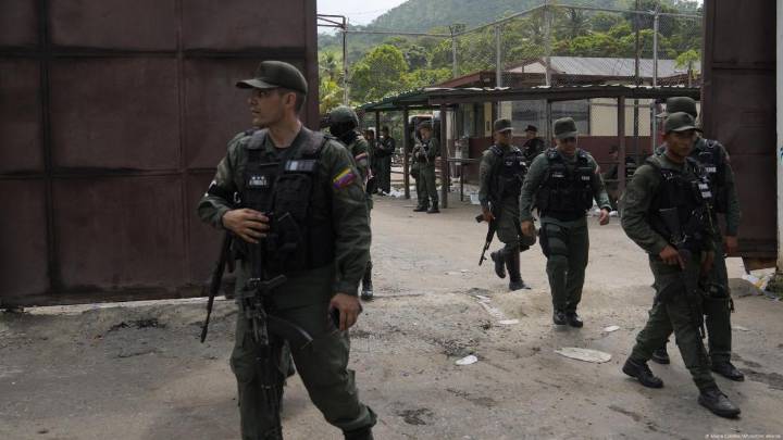 Venezuela enviará 15,000 efectivos a la frontera con Colombia tras señalamientos de EE.UU.