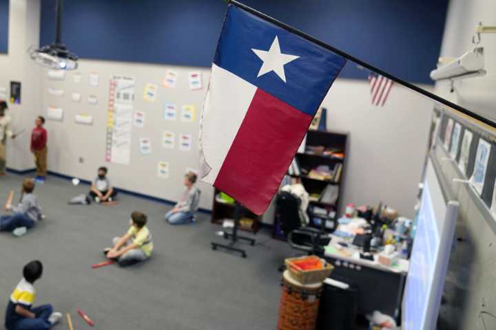 1 in 4 Texas school districts sign up for new Bible