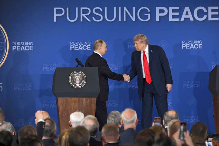 Karoline Leavitt Looked ‘Ashen’ After Putin Summit: Report