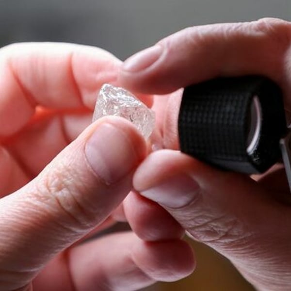 Russian diamond maker Alrosa flags high rates, inflation pressure as revenue falls