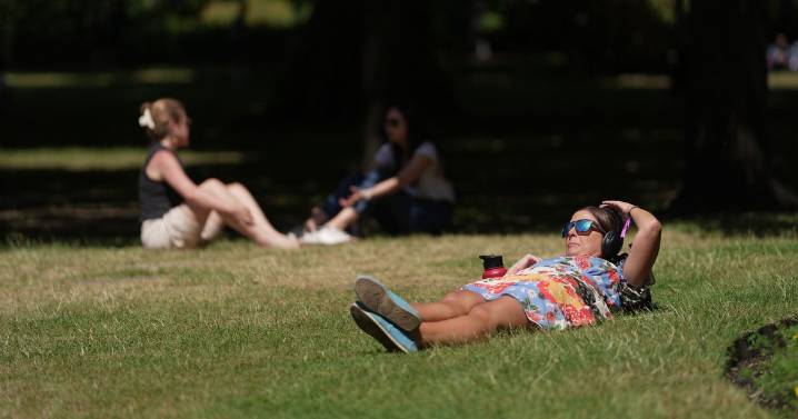 Five-day heatwave for UK revealed with temperatures of 36C this month