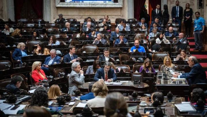Sesión clave en Diputados: el Gobierno admite que no podrá sostener todos los vetos de Milei