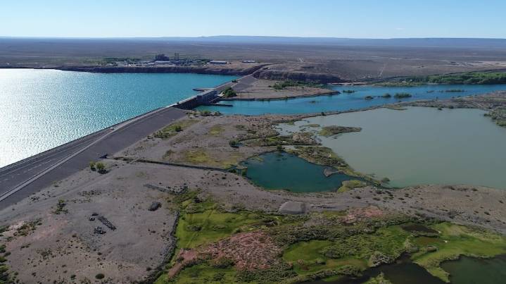 El Gobierno lanzará la licitación “sin base y expeditiva” para las represas hidroeléctricas del sur antes de las elecciones