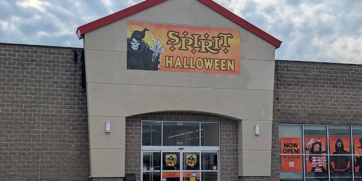 Quincy Spirit Halloween reopens for the season