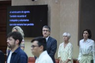 El PSOE ridiculiza la propuesta del PP para controlar a los pirómanos: "Pulsera debían haber tenido algunos para saber dónde estaban en vez de combatiendo los incendios"
