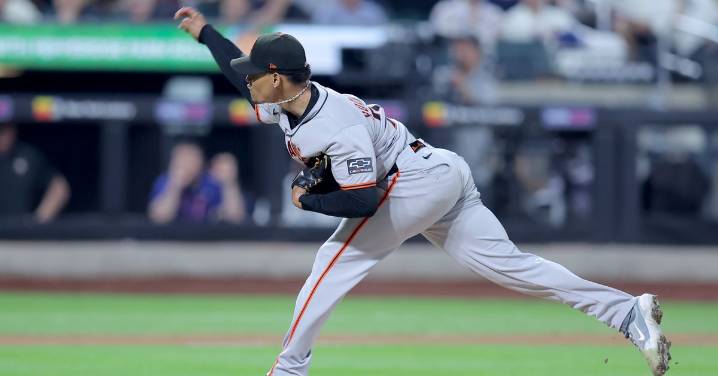 Restructured bullpen backs up Ray in win