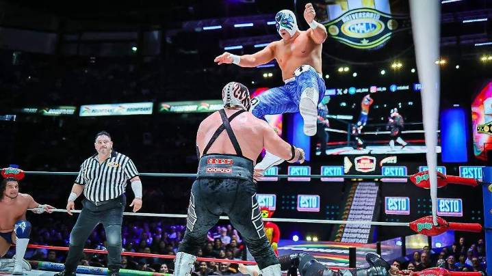 Regresa la emoción de la lucha libre a León con Ángel de Oro y Niebla Roja