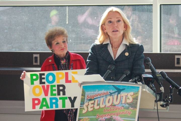 Democrats blast Indiana Republican lawmakers for White House visit amid redistricting push