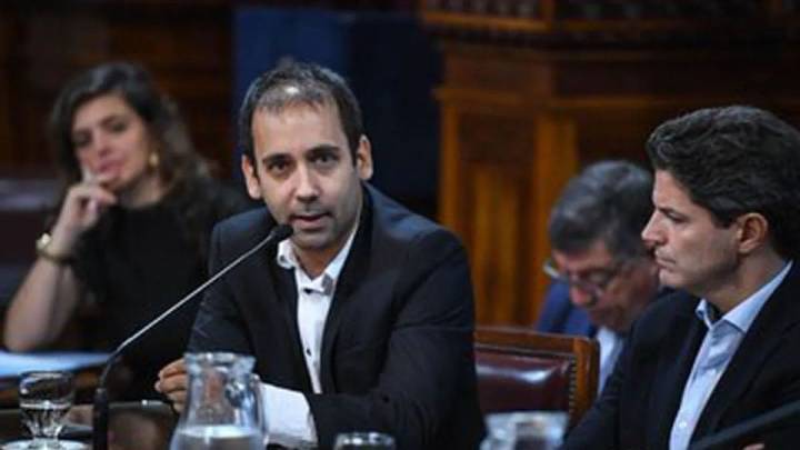 Itai Hagman cuestionó a los diputados de LLA por “escaparse” de la comisión Libra