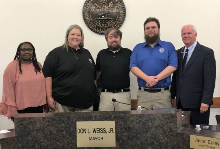City of Dickson Honors Three Telecommunicators for National Recognition
