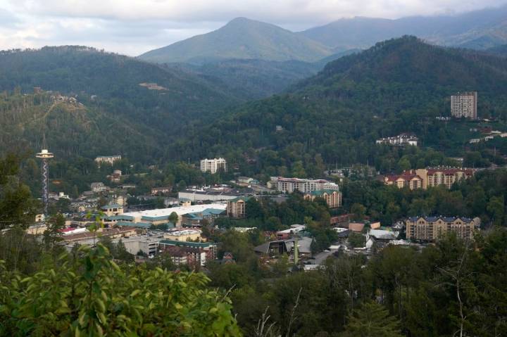 East Tennessee tourism holds steady amid national travel slump