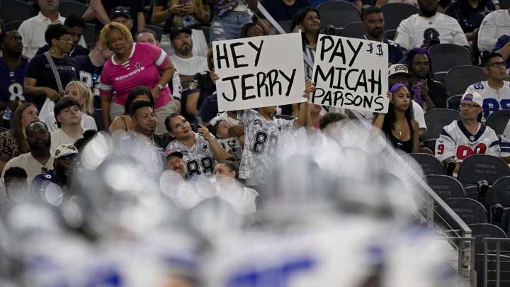 Brian Schottenheimer wants Micah Parsons to prepare for season "as soon as possible"