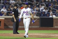 Mets make 3 costly errors and allow 5 unearned runs in sloppy 7