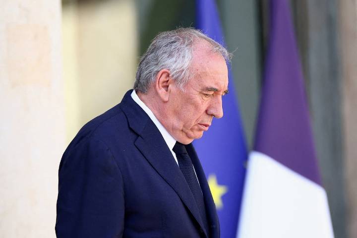 France barrels toward chaos as its public debt spirals out of control