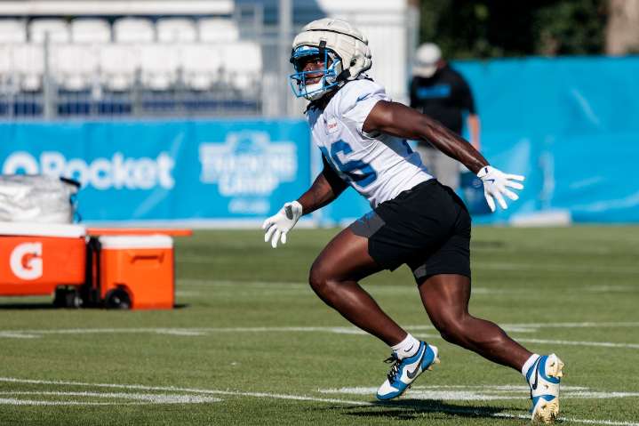 Lions defensive back taken off by ambulance after collision in preseason game