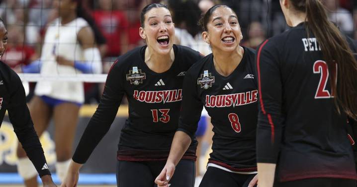 Louisville volleyball lands No. 4 preseason ranking ahead of Meske’s 1st season