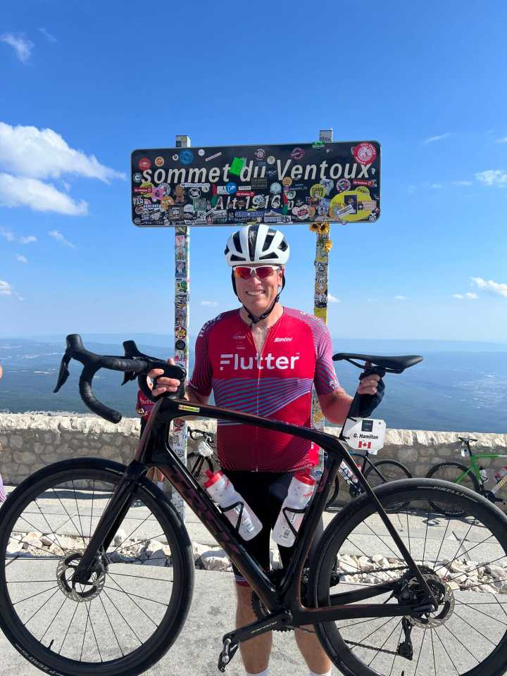 Hamilton completes grand Tour