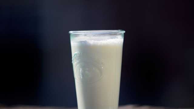 Nearly two dozen people in Florida are ill after drinking raw milk from the same farm