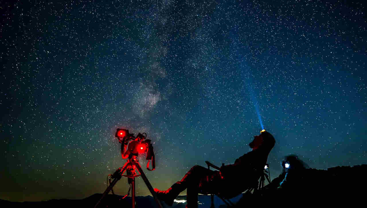 Cómo ver las Perseidas, la lluvia de meteoros más intensa del verano