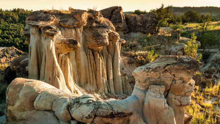 Montana's Largest State Park Is A Mirror Image Of The Badlands, Only Better