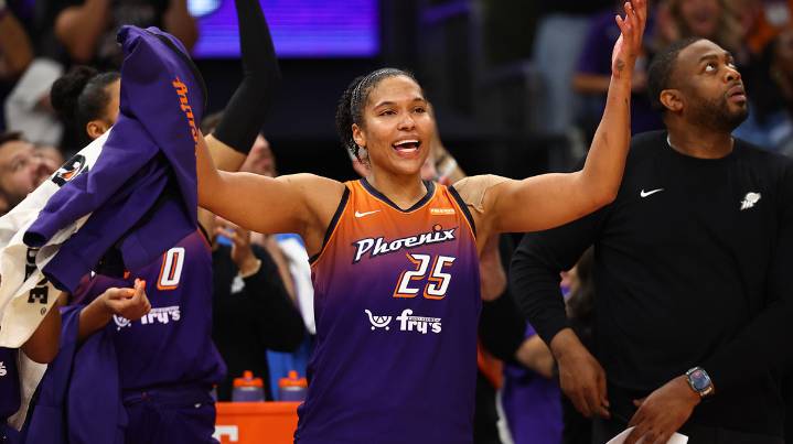 Mercury’s Alyssa Thomas makes WNBA history in 35