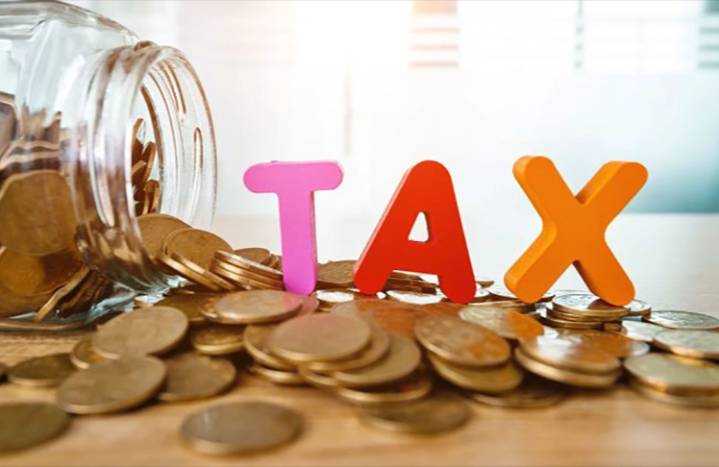 Billionaires Pay Lower Effective Tax Rates Than Average Americans, New Data Show