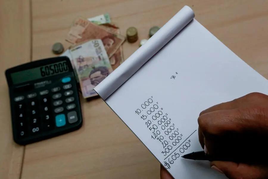 Colombianos gastaron más plata de su bolsillo para salud en 2024: informe de Anif