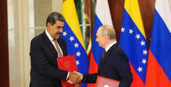 Venezuela agradece a Rusia su solidaridad ante amenazas de EE. UU.