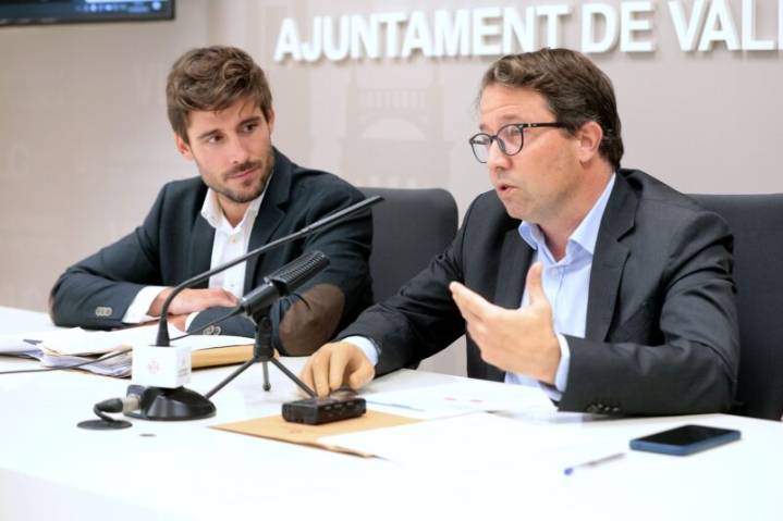 Giner acusa a Compromís de “vergüenza ajena” por criticar los retrasos en la construcción de colegios