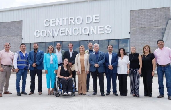Supervisan Maru y Beto Pérez obra del Centro de Convenciones