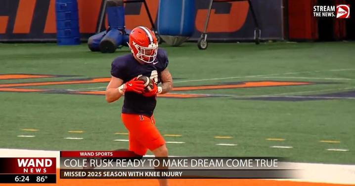Cole Rusk living out childhood dream suiting up for Illinois after knee injury
