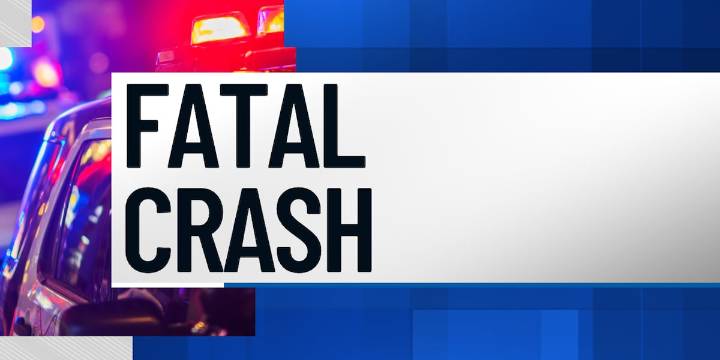 2 dead, 3 others injured after single-vehicle crash early Saturday morning