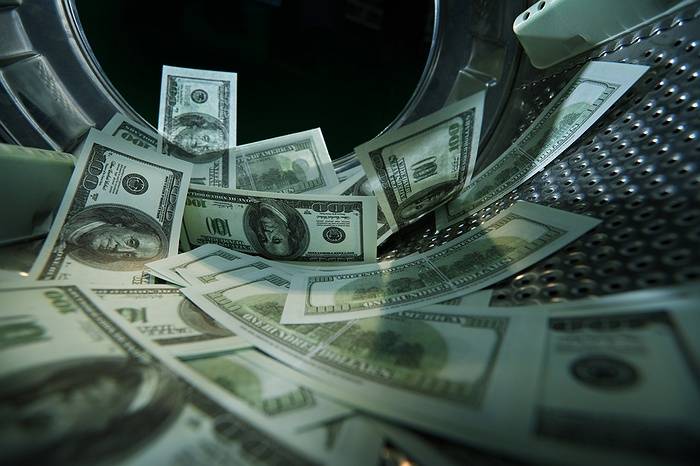 Oyster Bay Resident Pleads Guilty to $30 Million Investment Fraud Scheme and Selling Foreign Nationals Access to Prominent U.S. Politicians