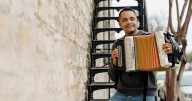 Yair Cárcamo, el acordeón vallenato que conquista Estados Unidos