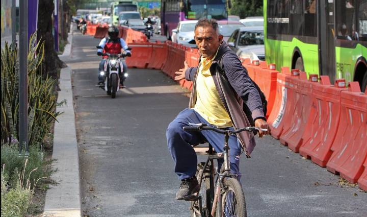 FOTOS: Desorganización y caos impera en inicio de las obras de la ciclovía en Tlalpan