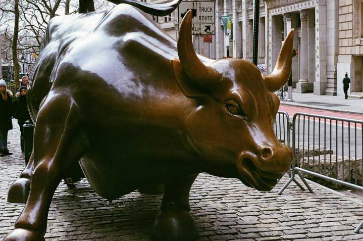 Acciones de Palantir caen 9% tras informe negativo de Citron Research