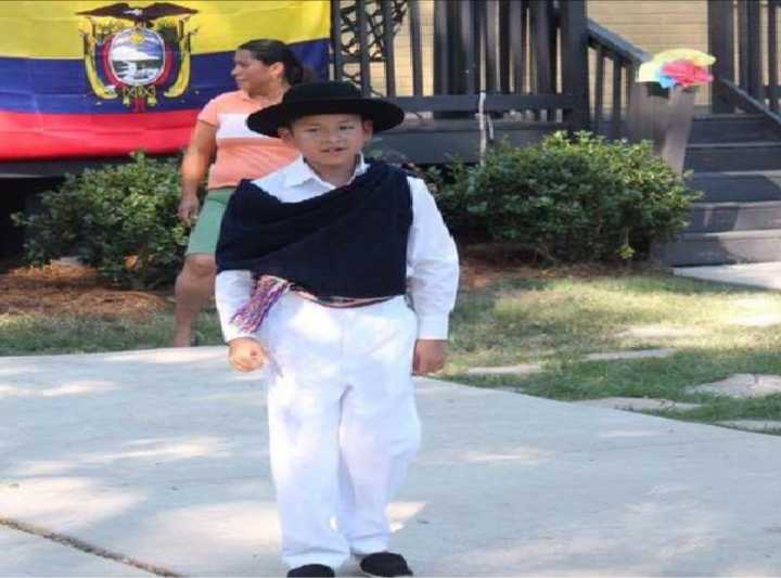 Festeja la Independencia de Ecuador en Charlotte