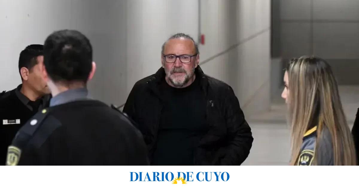 Preocupación por la salud de Cacho Garay: fue internado con un complejo cuadro y podrían amputarle un dedo
