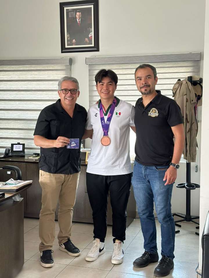 Brillo de bronce para Víctor Ramírez