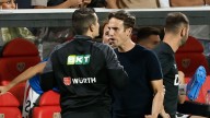 El enfado de Iñigo Pérez: "¿No hay VAR y nos pitan penalti? Nos vamos del campo, es una vergüenza"