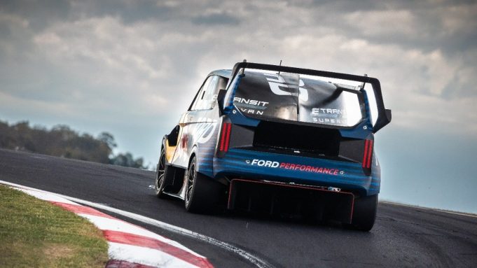 Ford's SuperVan 4.2 Just Circled the Nürburgring in Under 7 Minutes