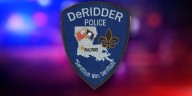 Man accused of trying to choke DeRidder police officer
